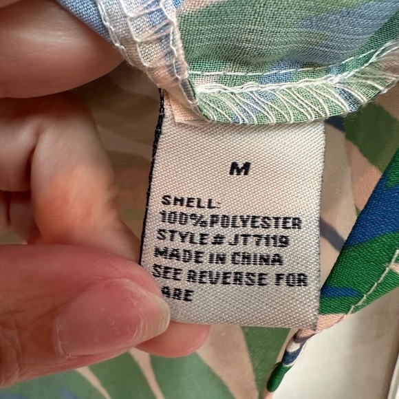 Jealous Tomato Off Shoulder Tropical Top Blouse Shirt Woman’s Size M Resort - Picture 12 of 14